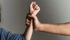 Домашнее насилие: когда суд может обязать обидчика пройти специальную программу