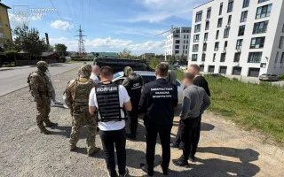 «Трудоустройство» для отсрочки за 25 тысяч долларов: в Закарпатье разоблачили схему с участием адвоката и директора колледжа