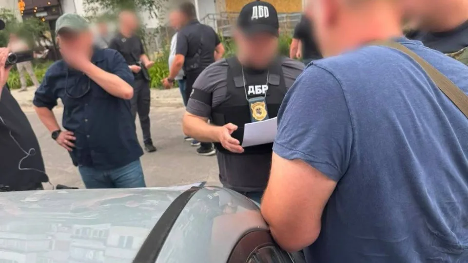 Военные обещали «оформить» непригодность к службе 7 тысяч долларов: в Херсонской области разоблачили схему с ВЛК