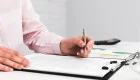 Приостановление трудового договора: как сообщить работодателю об изменении контактных данных