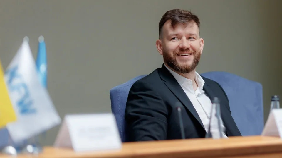 Денис Улютін: біографія міністра соціальної політики, сім’ї та єдності України