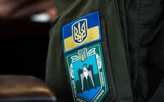Должностное лицо Госэкоинспекции Александр Субботин нашел 653 тысячи долларов в гараже бабушки