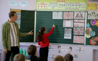 Учитель имеет подработку в частной компании: может ли он потерять отсрочку от мобилизации