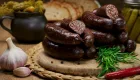 В Одессе женщина заболела ботулизмом после домашней кровяной колбасы, купленной с рук