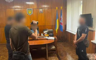 На Буковине чиновников колонии подозревают в торговле людьми и трудовой эксплуатации осужденных