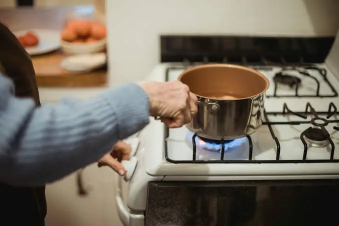 Submitting gas meter readings for July must be done differently — chatbots no longer work