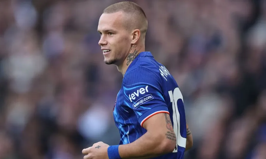 Ukrainian Mykhailo Mudryk Returns to Football After Suspension