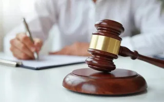 Мужчина умер после удаления желчного пузыря: суд признал хирурга виновным, но освободил от наказания