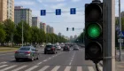 Їхав до укриття під час тривоги: суд відмовив у скасуванні штрафу за проїзд на вимкнену секцію світлофора