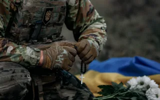 The widow of a soldier shot by his commander was denied document processing for receiving assistance: why this is illegal