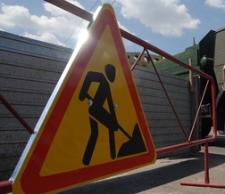 Киевские дороги будут ремонтировать круглосуточно