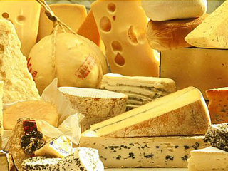 В Украине стремительно дорожает сыр