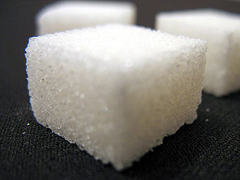 Сахар на протяжении трех месяцев подорожает на 8-10%
