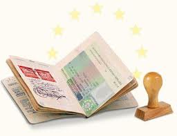 Италия приостановила выдачу виз украинцам 