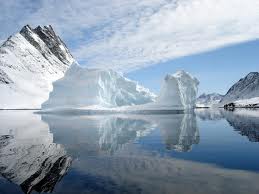 От Гренландии откололся огромный кусок площадью 100 кв. км 