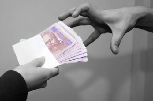 В Полтаве псевдо-социальные работники выманили более 30 тыс. грн