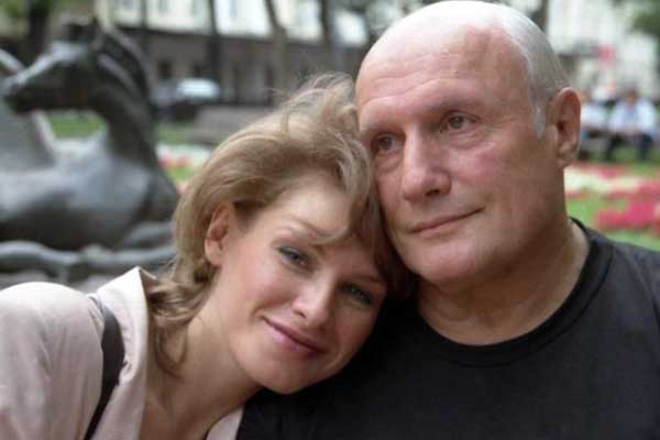 Родственники борются за наследство Пороховщикова
