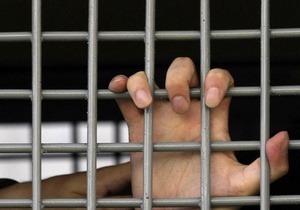 В тюрьмах хотят запретить насильственно кормить заключенных