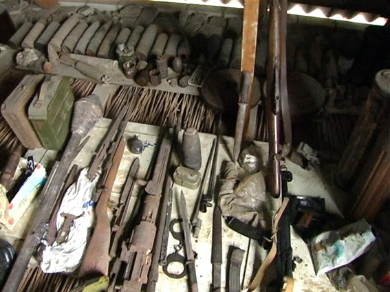 УБОП изъял у жителя Херсонской области арсенал оружия и боеприпасов