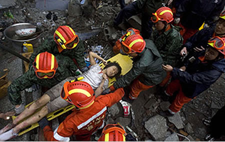 В Китае впоследствии землетрясения разрушены 700 домов