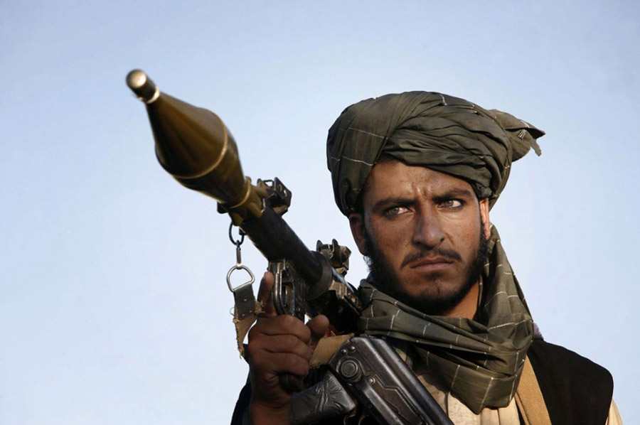 Талибы убили 16 плененных сотрудников афганских сил безопасности