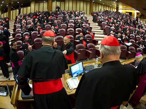 В Ватикане готовы выбирать понтифика