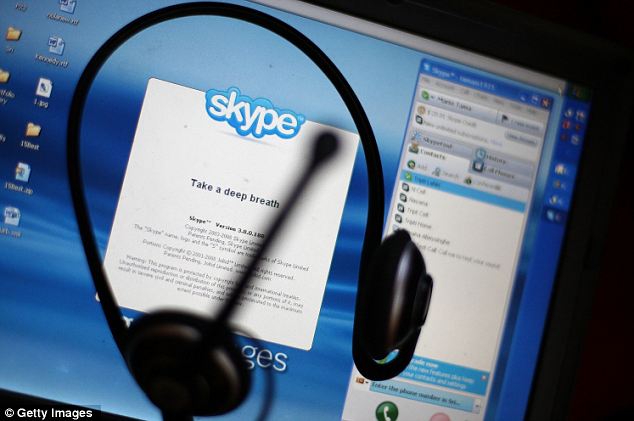 Российские спецслужбы начали прослушивать Skype