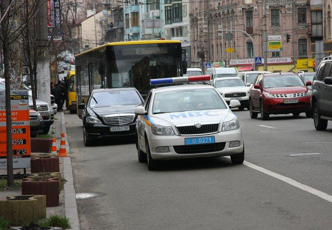 Украинским водителям ужесточат штрафы за неправильную парковку