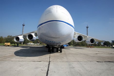 По факту аварийной посадки самолета в Симферополе начато уголовное производство