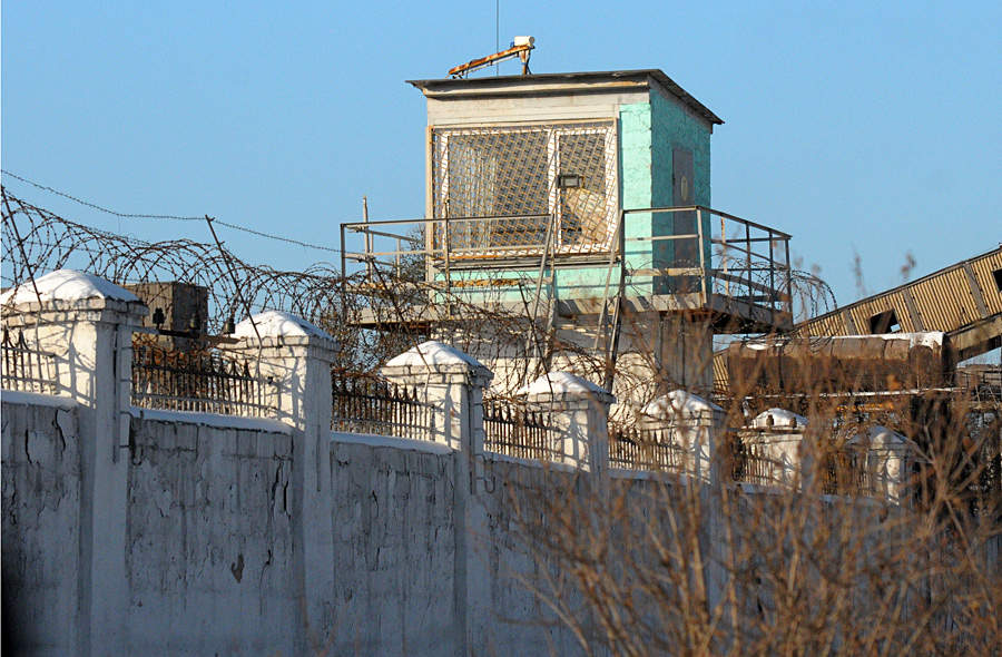 В России на территории исправительных колоний создадут тюремные учреждения