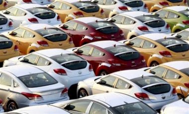 Введение спецпошлины на автомобили - удар по карманам предпринимателей и покупателей