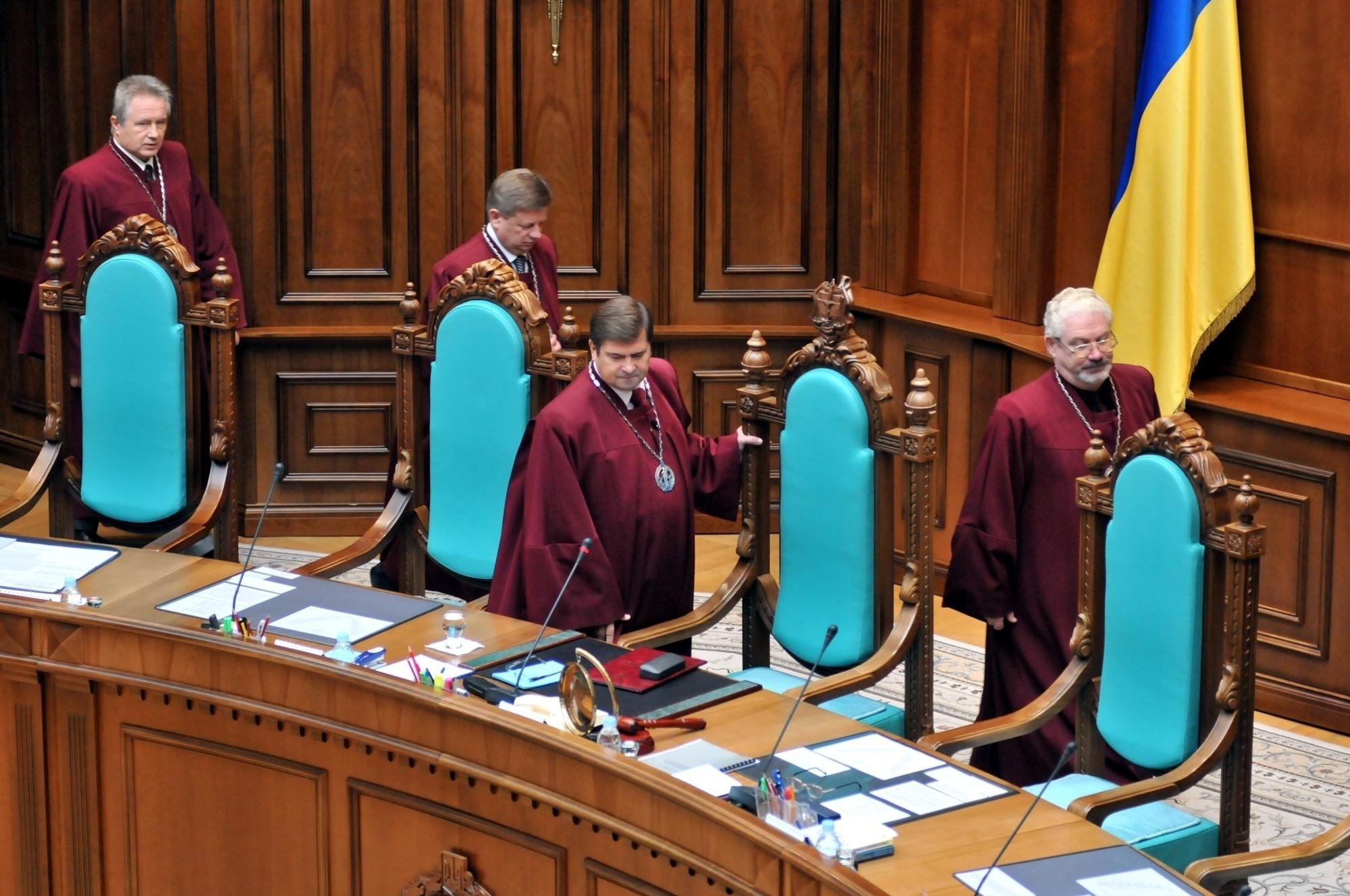Конституционный Суд Украины обнародовал решение о выборах