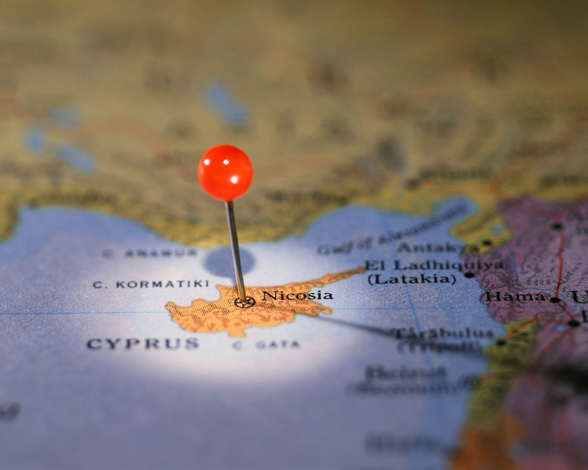 Нардепы отказались решить вопрос с кипрскими оффшорами