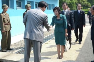 Впервые за два года состоялись переговоры Северной и Южной Корей