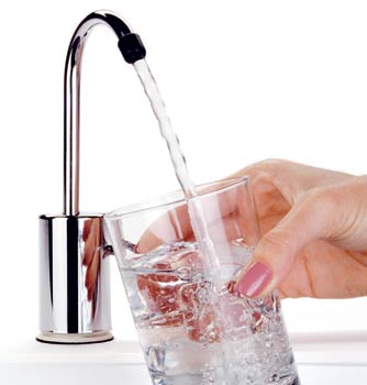 Янукович ввел в действие решение СНБО по обеспечению населения качественной водой