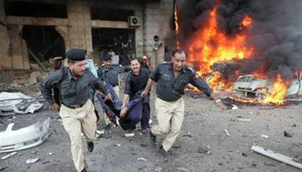 В результате взрывов в Пакистане погибло 45 человек. ВИДЕО