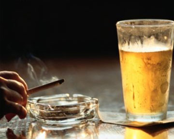 В Раде хотят повысить акциз на сигареты и алкоголь
