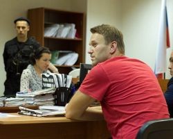 Кировский суд рассмотрит жалобу прокуратуры РФ на приговор Навальному