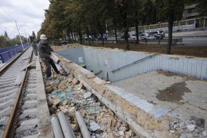При строительстве трамвайной линии на Троещине присвоили 2,5 млн грн