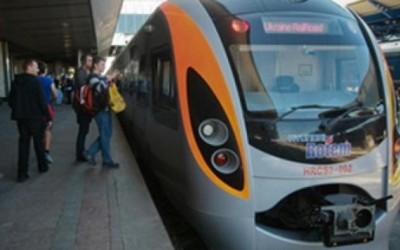 Утвердждена Методика расчета тарифов на перевозку пассажиров скоросными поездами Интерсити