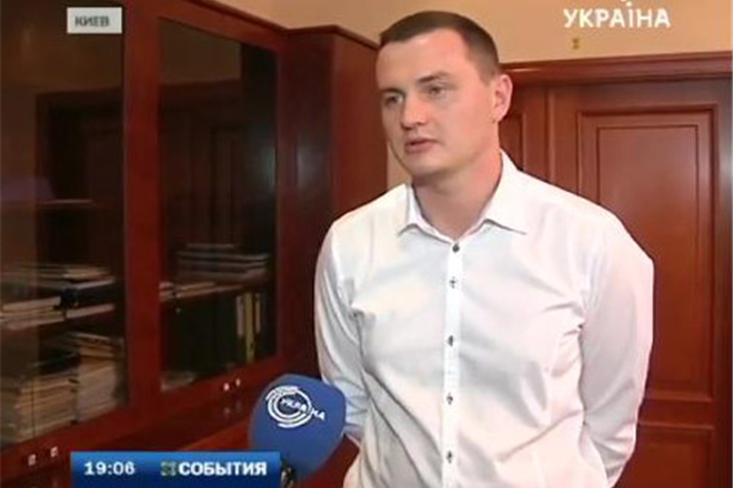 Сын депутата, похитившего 500 миллионов, дал интервью