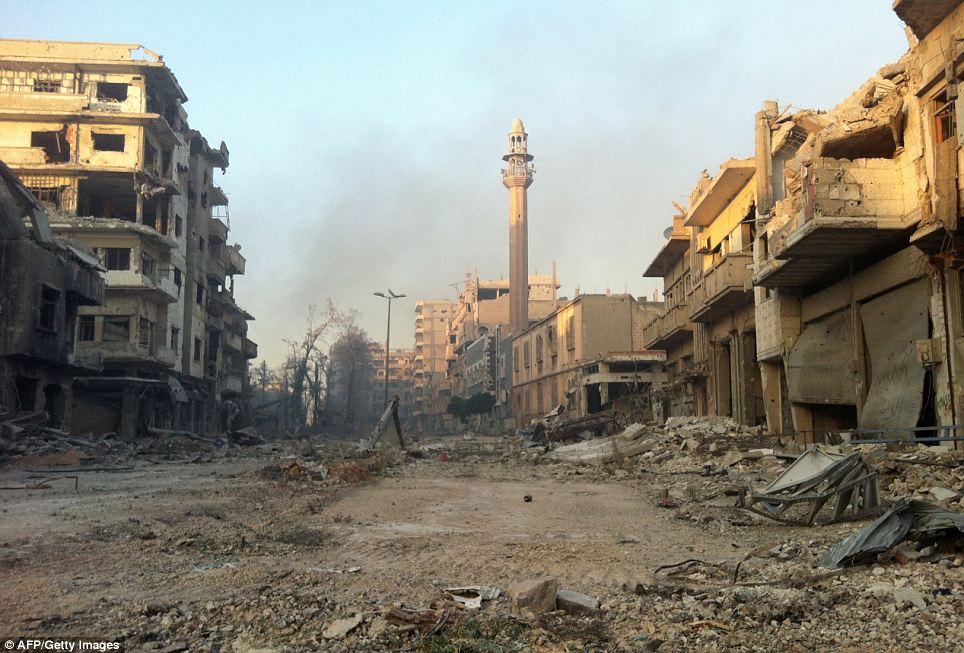 Показаны шокирующие фото разрушенных городов Сирии, отвоеванных Асадом