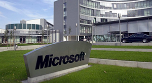 Компанию Microsoft заподозрили в даче взяток чиновникам ряда стран