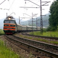 В Мариуполе столкнулись два поезда: есть пострадавшие