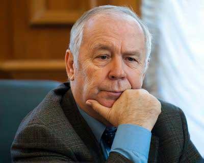 Владимир Рыбак просит депутатов подавать меньше законопроектов