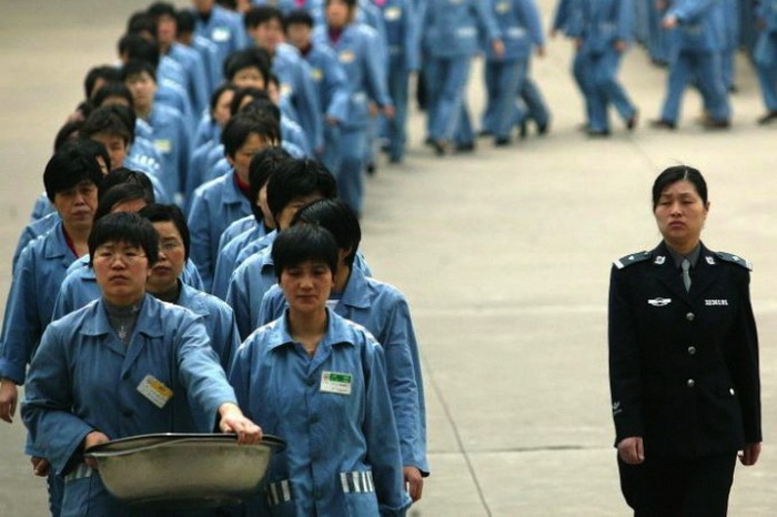 В Китае будут сажать в тюрьму за распространение в интернете слухов и клеветы