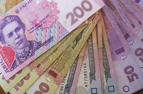 Суд вынес приговор кассиру киевского банка за прикарманивание денег клиентов