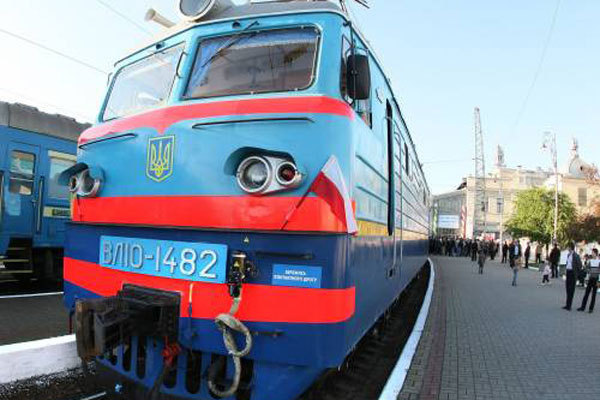 Укрзализныця на пути к глобальной модернизации: Готовится запуск комфортабельных ночных скоростных поездов
