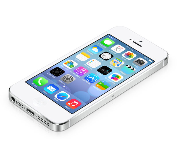 К Apple подали иск из-за автообновления операционной системы телефонов