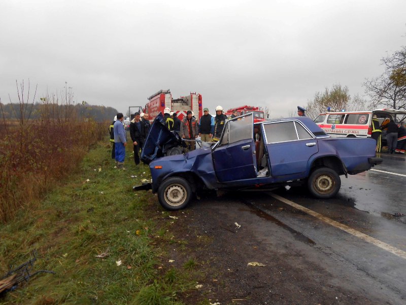 ДТП на Закарпатье: двое погибли, еще двое - в реанимации